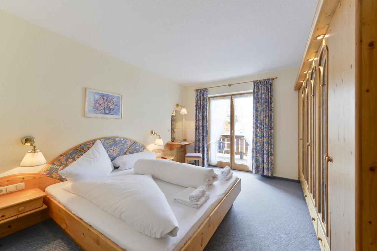 Haus Wallis Hotel Lech am Arlberg Pokój zdjęcie